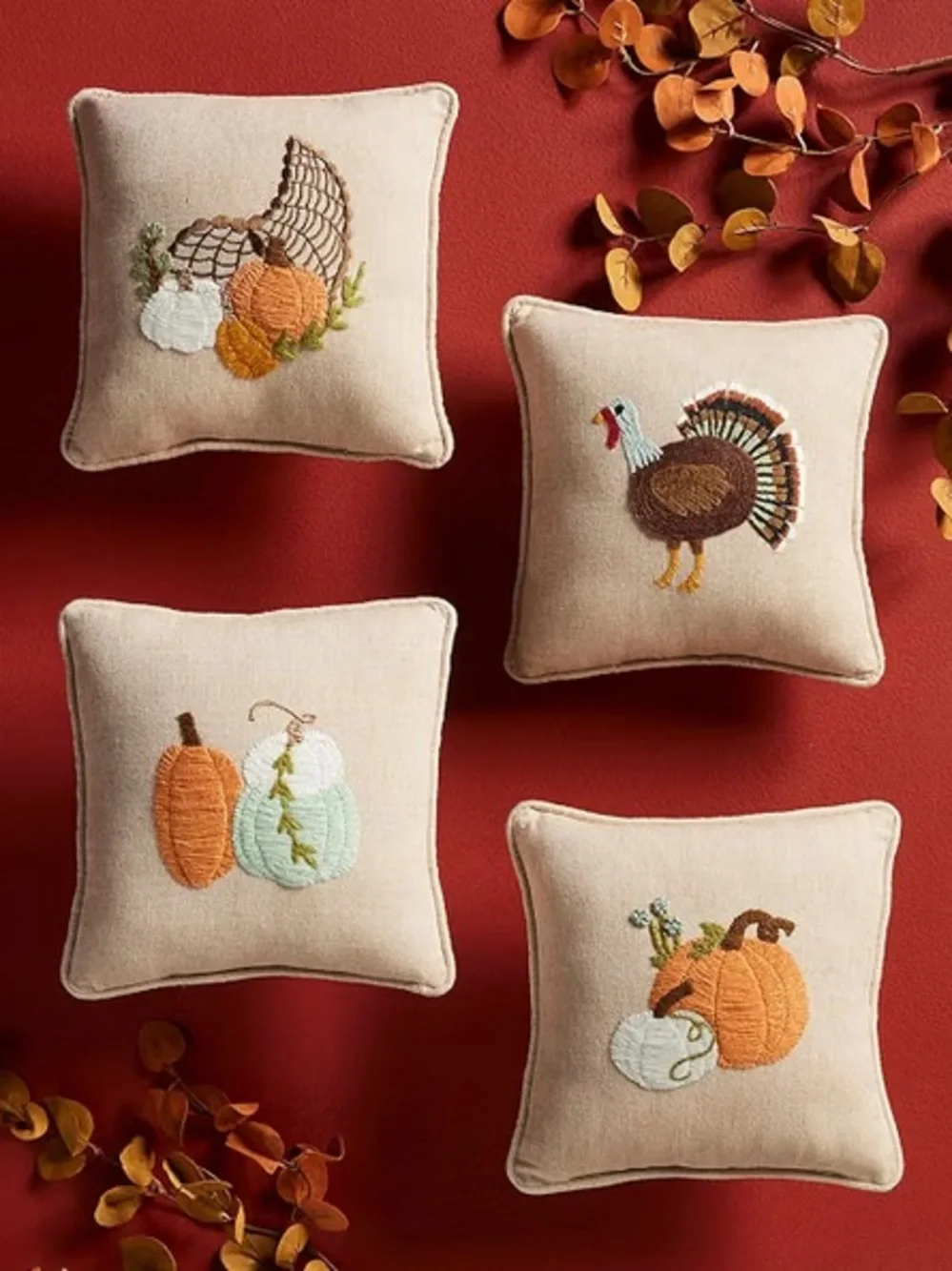 MUD PIE NEW Dbl Pumpkin Embroidery Pillow, 8